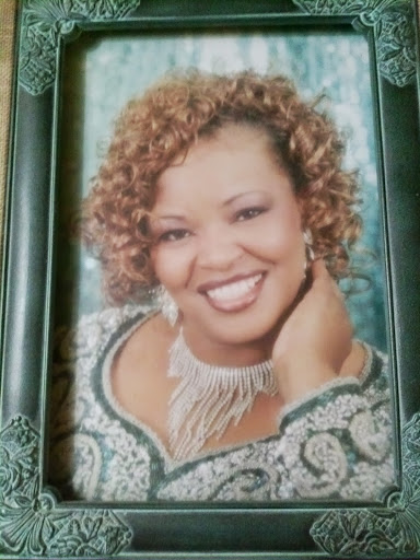 Regina Porter Photo 12