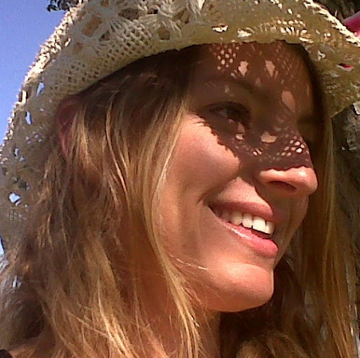 Nicole Jordan Photo 30