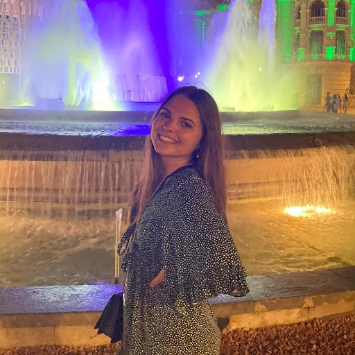 Julie Mari Photo 19