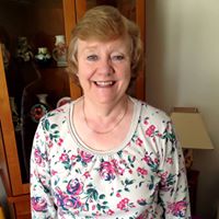 Jacqueline Stringer Photo 9