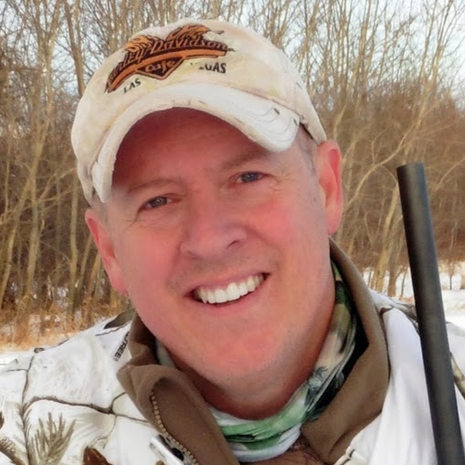 Michael Tharp Photo 36