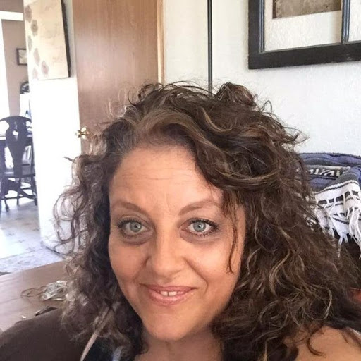 Michelle Edwards Photo 8