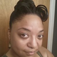 Dionne Adams Photo 9