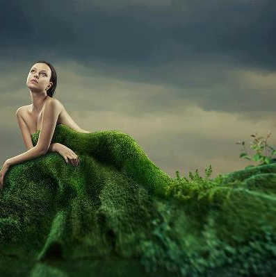 Jacqueline Moore Photo 8