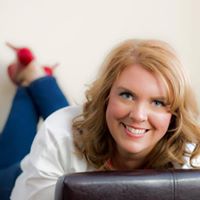 Michelle Laurie Photo 14