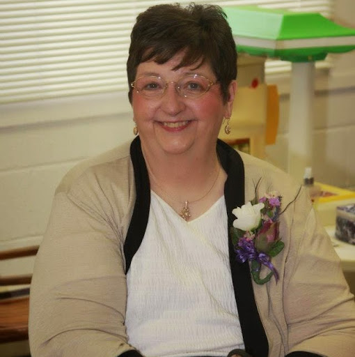 Carol Hendricks Photo 9