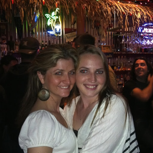 Crystal Barnett Photo 22