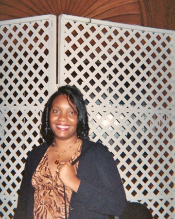 Joyce Hendricks Photo 23