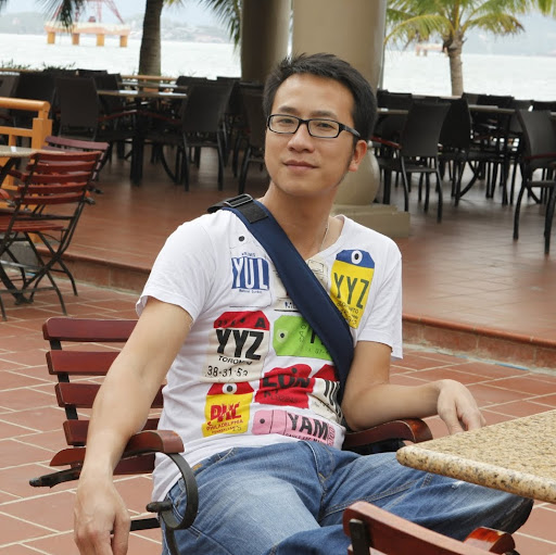 Hung Trinh Photo 11