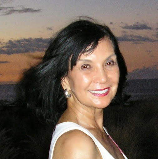 Gloria Sutton Photo 11