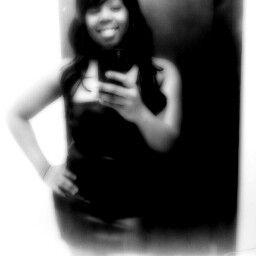 Laquisha Miller Photo 17