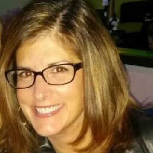 Debbie Swift Photo 31