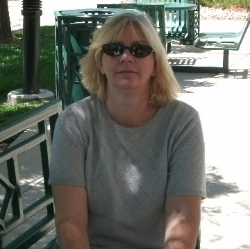 Tracy Rodriguez Photo 16