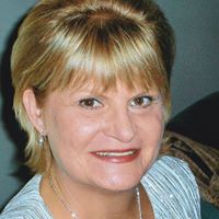 Janet Harding Photo 12