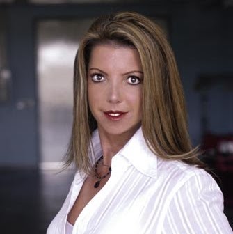 Jennifer Holm Photo 8