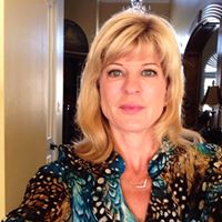 Nikki Anderson Photo 40
