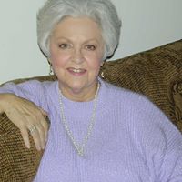 Alice Leach Photo 6