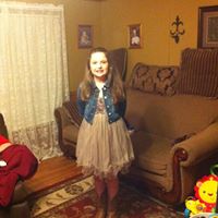 Jennifer Settlemires Photo 1