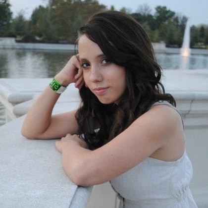 Alaina Smith Photo 26
