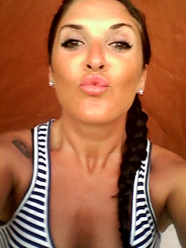 Consuelo Lozano Photo 16