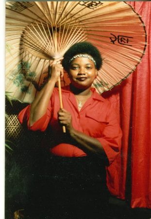 Carolyn Hines Photo 30