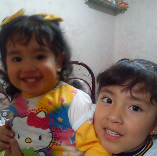 Martha Robles Photo 13
