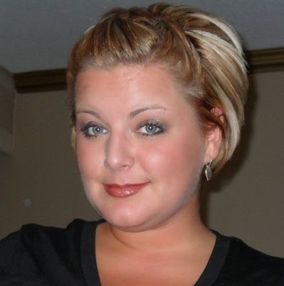 Amanda Biggs Photo 44