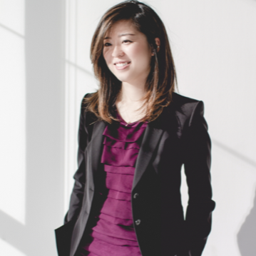 Gloria Lee Photo 16