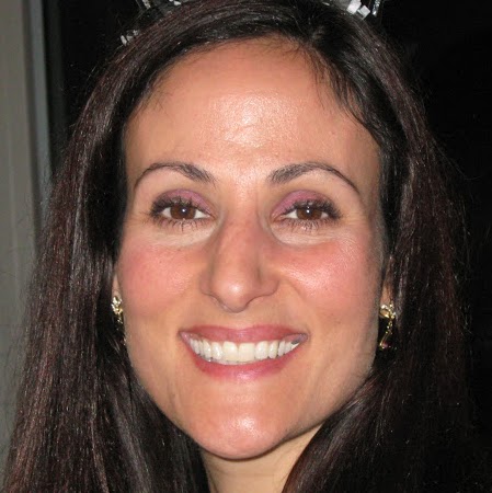 Ann Roach Photo 13