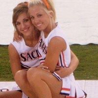 Lauren Larson Photo 22