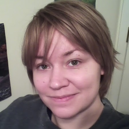 Sarah English Photo 24