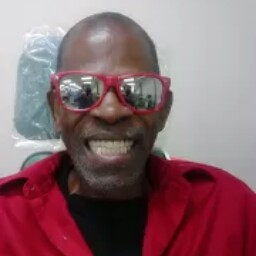 Reginald Jones Photo 12