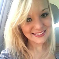 Allyson Robertson Photo 21