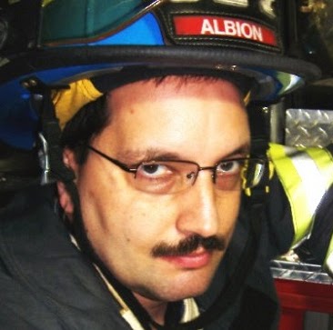 Mark Hunter Photo 38
