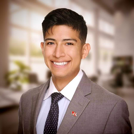 Joshua Torres Photo 6