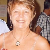 Linda Deacon Photo 26