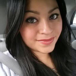 Brenda Benavidez Photo 20