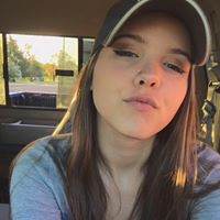 Emily Taylor Photo 25