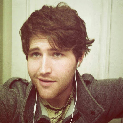 Eric Avery Photo 33