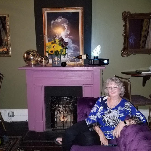 Catherine Moore Photo 40