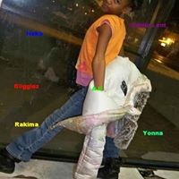 Corina Roberts Photo 4