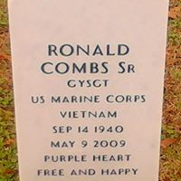 Ron Combs Photo 41