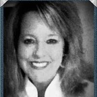 Lisa Steen Photo 26