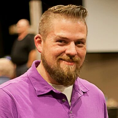 Justin Perry Photo 37