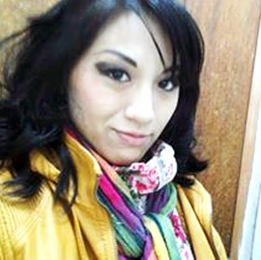 Kelly Chavez Photo 29