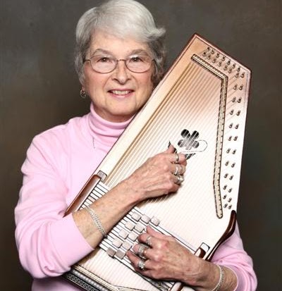 Linda Huber Photo 33