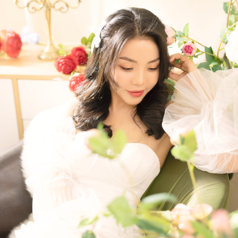 Janice Nguyen Photo 19