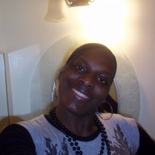 Marie Robertson Photo 23