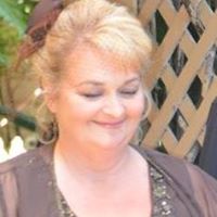 Stephanie Raney Photo 7