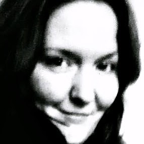Joanne English Photo 30